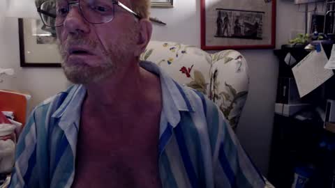 ImYourBitch online show from September 16, 2025, 5:19 am