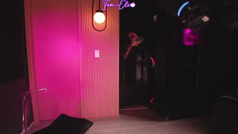       online show from December 31, 2024, 10:34 pm