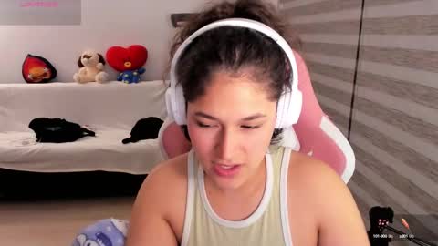 On instagram Imm  NikkiHelp me reach 100 likes online show from September 30, 2025, 4:28 am