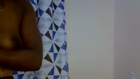 Snapshot of iam_nisa chatting on July 8, 2026, 12:53 pm iam_nisa online show from July 8, 2026, 12:53 pm