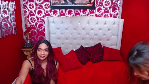 iam_smithh online show from December 23, 2024, 4:39 pm