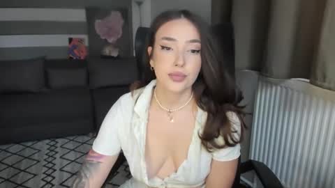 Baby Gal online show from October 13, 2025, 9:09 am