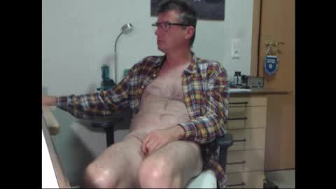 Snapshot of iamachim chatting on October 6, 2025, 7:55 pm iamachim online show from October 6, 2025, 7:55 pm