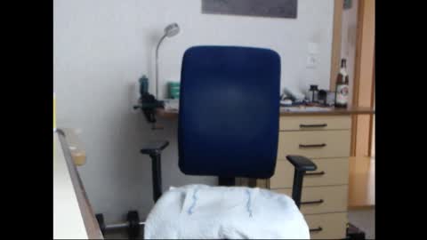 Snapshot of iamachim chatting on October 8, 2025, 8:12 am iamachim online show from October 8, 2025, 8:12 am