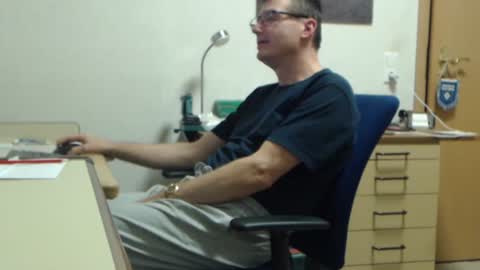 Snapshot of iamachim chatting on November 5, 2025, 6:52 pm iamachim online show from November 5, 2025, 6:52 pm