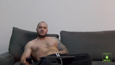 Snapshot of iambigballs19 chatting on April 8, 2026, 8:53 pm claudeloflex onlyfans online show from April 8, 2026, 8:53 pm