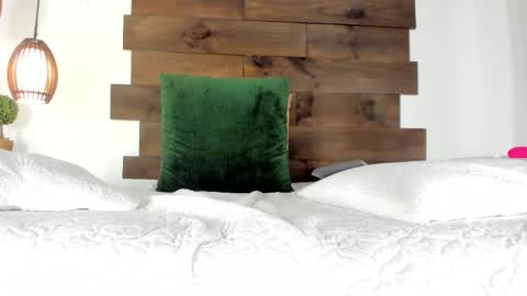 Snapshot of iamgabriela_ chatting on March 3, 2025, 6:01 pm Gabriela online show from March 3, 2025, 6:01 pm