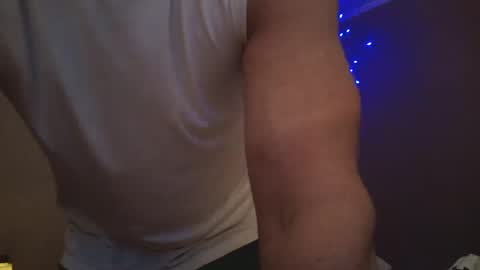 Snapshot of iamhereandnow chatting on October 4, 2025, 4:10 am iamhereandnow online show from October 4, 2025, 4:10 am