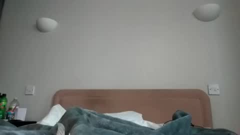 iamjamoboy online show from December 24, 2024, 7:55 pm