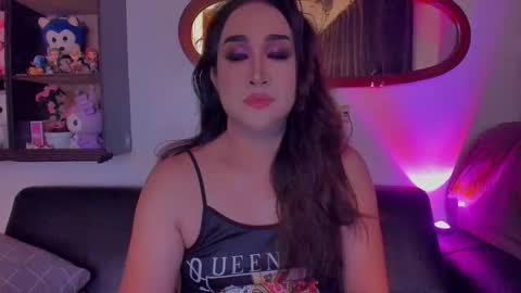 Miss Jazzmine online show from November 23, 2025, 10:59 am