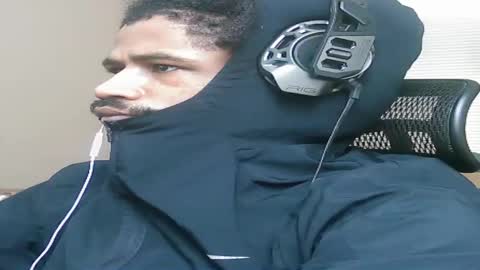 iamjohnny4u online show from December 15, 2025, 3:05 pm