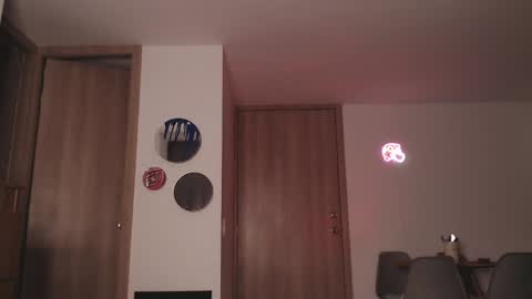 Snapshot of iamjulietaaa chatting on December 27, 2024, 4:15 am Julieta online show from December 27, 2024, 4:15 am