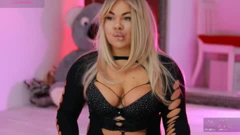 Lila online show from March 12, 2025, 5:17 pm