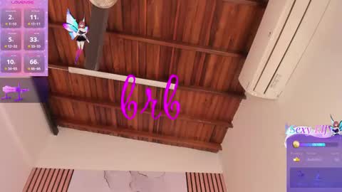 IM LOLA  online show from February 12, 2025, 5:58 pm