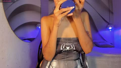 Nayuta online show from January 9, 2025, 8:22 pm