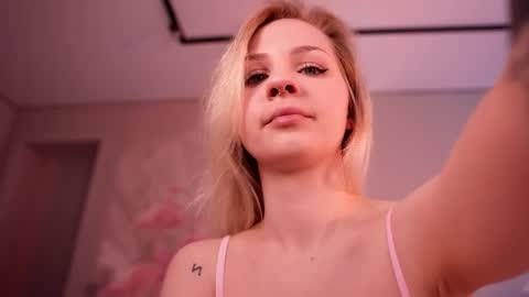 Nina  online show from July 7, 2026, 6:05 am