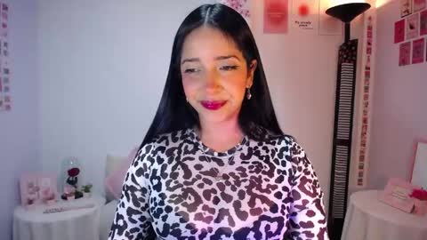 Camila online show from April 19, 2026, 2:22 am