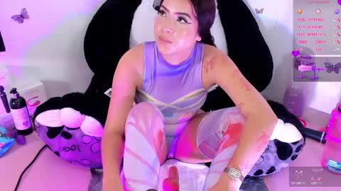 Steph - Online Again   - 1 DECEMBER online show from January 3, 2025, 3:05 am