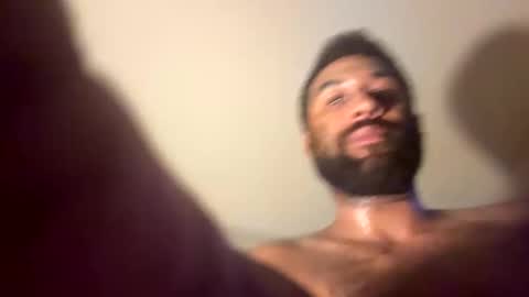 iamtheone403 online show from October 8, 2025, 1:25 am