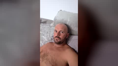 Snapshot of ian367 chatting on July 18, 2026, 10:02 pm ian367 online show from July 18, 2026, 10:02 pm