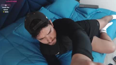 Ian Davis online show from December 30, 2024, 1:58 pm