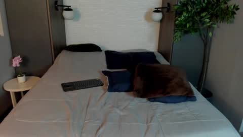 Ian Davis online show from February 5, 2025, 8:35 pm