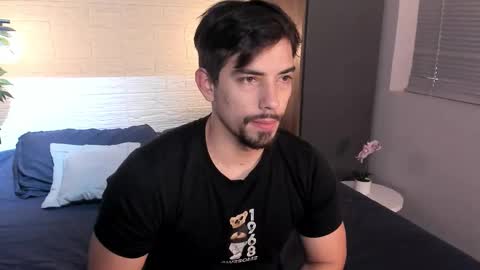 Ian Davis online show from September 19, 2025, 11:55 am