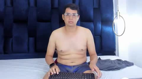 ian_yin online show from March 27, 2026, 4:40 am