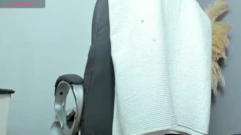 Snapshot of iandygrasso chatting on September 14, 2025, 2:44 am iandygrasso online show from September 14, 2025, 2:44 am