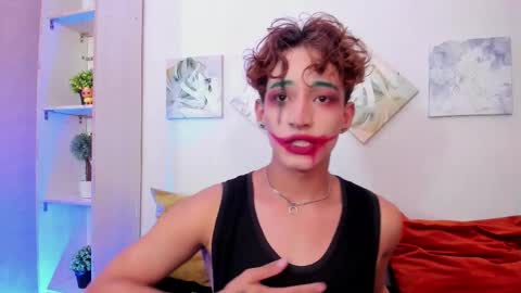 ian  online show from October 31, 2025, 5:08 am