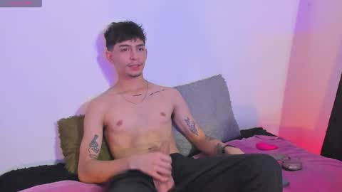 Ian Lark online show from April 13, 2026, 10:48 pm