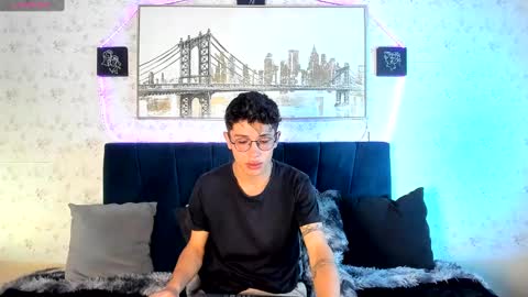 Snapshot of ianwayne_ chatting on January 11, 2025, 10:51 pm Andrew online show from January 11, 2025, 10:51 pm