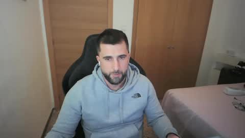 iberian_macho online show from December 19, 2025, 6:26 pm