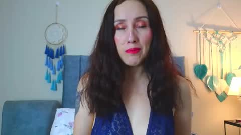 Iberian Moon online show from November 20, 2025, 6:51 pm