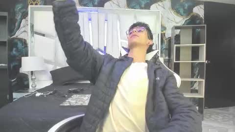 ibratxandy online show from April 9, 2026, 12:21 pm