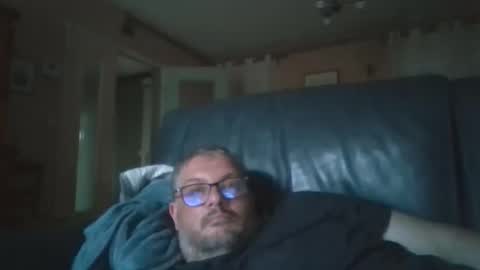 Snapshot of ibu81 chatting on May 30, 2026, 7:33 pm anonymouszz online show from May 30, 2026, 7:33 pm