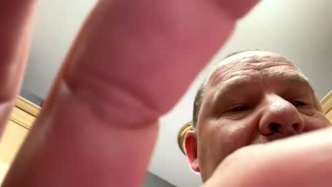 Snapshot of icanmakeyousquirt69 chatting on April 9, 2026, 6:46 pm icanmakeyousquirt69 online show from April 9, 2026, 6:46 pm