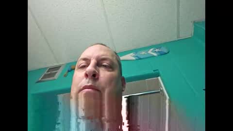 ice1001 online show from December 25, 2024, 1:10 am