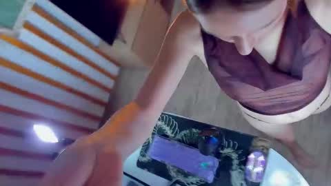 Nana online show from February 20, 2026, 5:24 pm