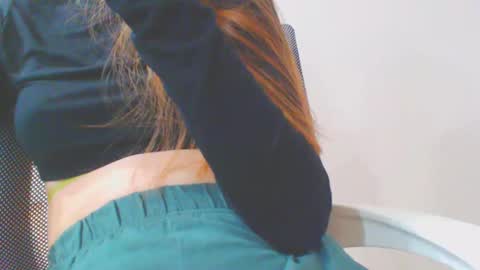 Snapshot of icebaby16 chatting on January 29, 2025, 10:16 am Ice online show from January 29, 2025, 10:16 am