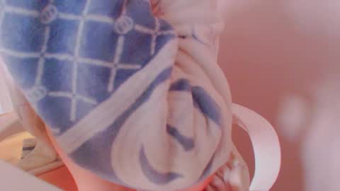 Snapshot of icebaby16 chatting on February 21, 2025, 8:07 am Ice online show from February 21, 2025, 8:07 am