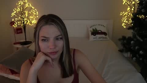 Danielle online show from December 5, 2024, 6:00 pm