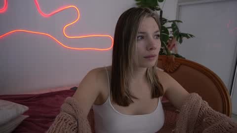 Danielle online show from December 7, 2024, 7:10 pm