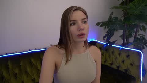 Danielle online show from December 23, 2024, 6:27 pm