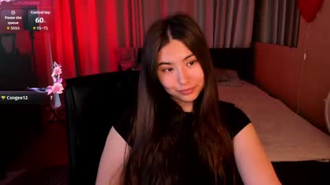 Snapshot of iceicebabe_ chatting on June 24, 2026, 1:15 am Aiza online show from June 24, 2026, 1:15 am