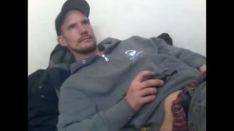 icetwerller online show from March 10, 2025, 8:56 pm