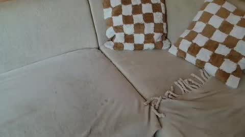 SnowTiger online show from September 25, 2025, 12:09 pm