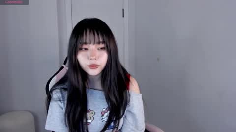 Hitomi   online show from September 26, 2025, 10:03 pm