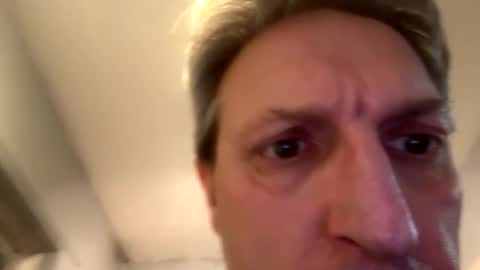 Snapshot of icums4u chatting on March 12, 2026, 7:09 pm icums4u online show from March 12, 2026, 7:09 pm