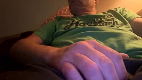 Snapshot of icums4u chatting on April 29, 2026, 9:10 pm icums4u online show from April 29, 2026, 9:10 pm